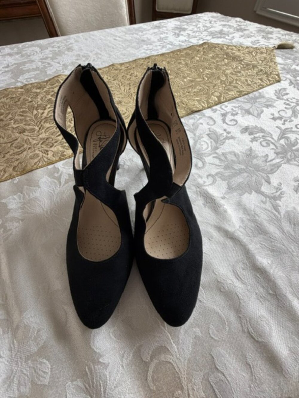 LifeStride women's Giovanna 2 Black Pumps - Size 9.5